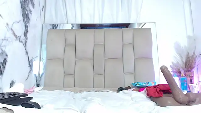 rachele_x - Rachele_x's free webcam - UK Sex Cams