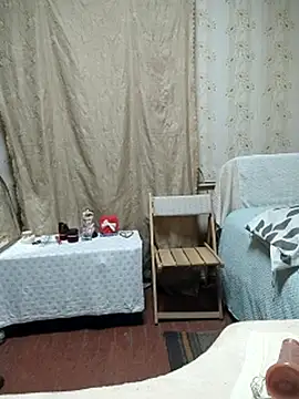 Webcam Model (VselenaSun402)  is live.Free join now!