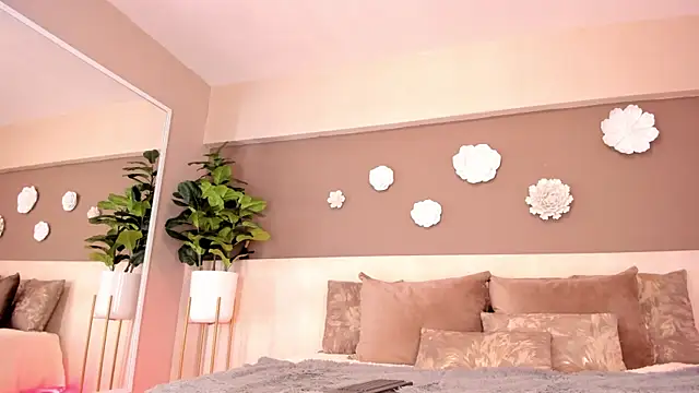 VictoriaShelby webcam