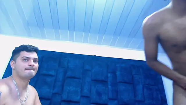 GroupNoLimits webcam