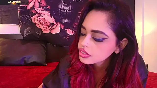 evaafoxxy1 - EvaaFoxxy1's free webcam