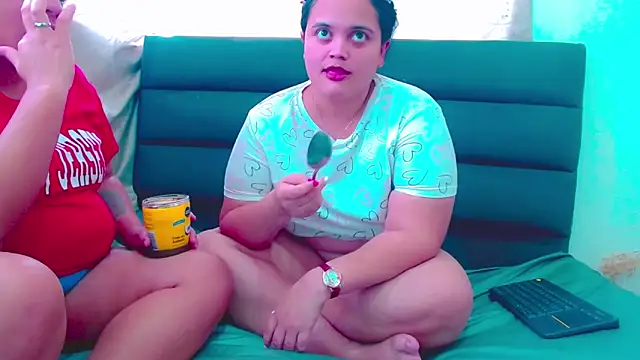 brunnette_hot webcam