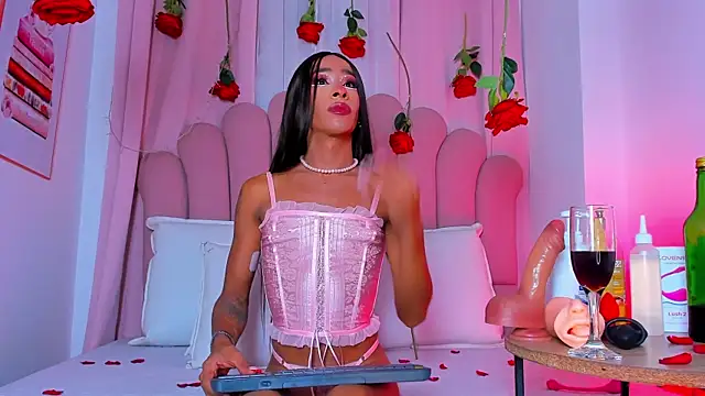 NicoleMadrird webcam