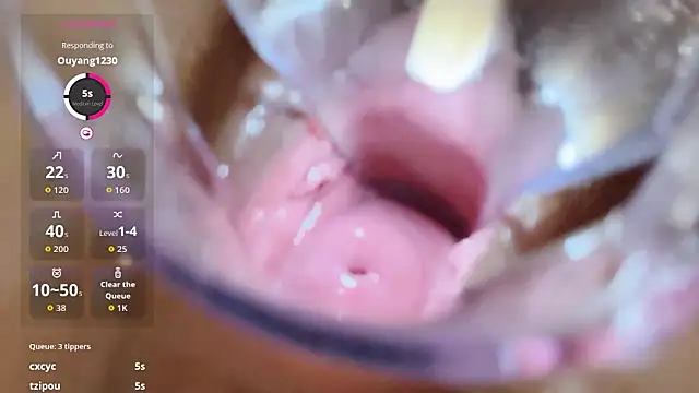 美女yueyue2003在线直播