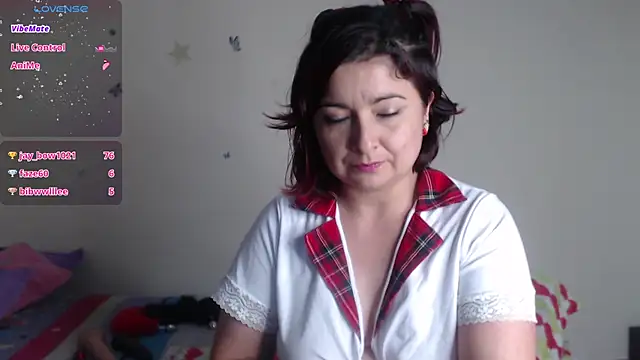 evangeline_lover (F milf) - squirt