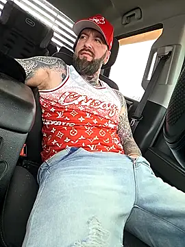 Beardedtattood webcam