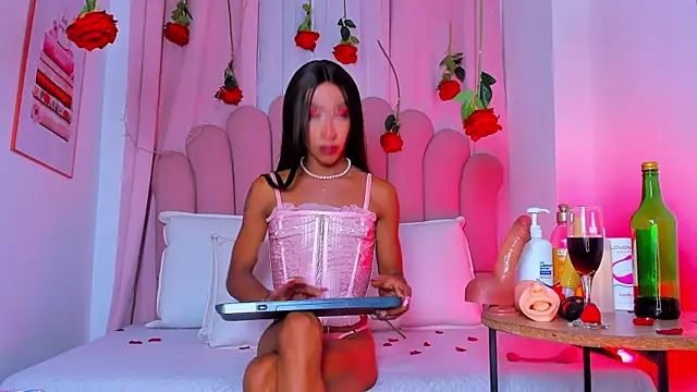 NicoleMadrird webcam