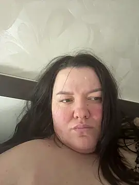 SunnyLeila2101 webcam