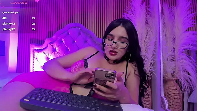 Violett_hott_ webcam