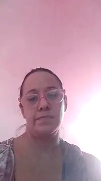 nicolle_milf1978 webcam