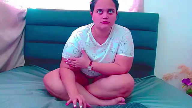 brunnette_hot webcam