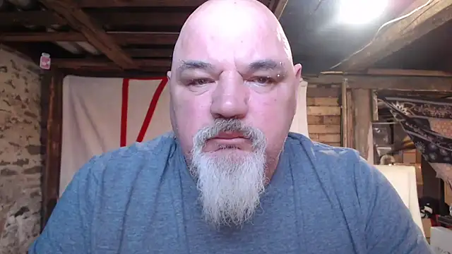 Newfiesausage1972 webcam