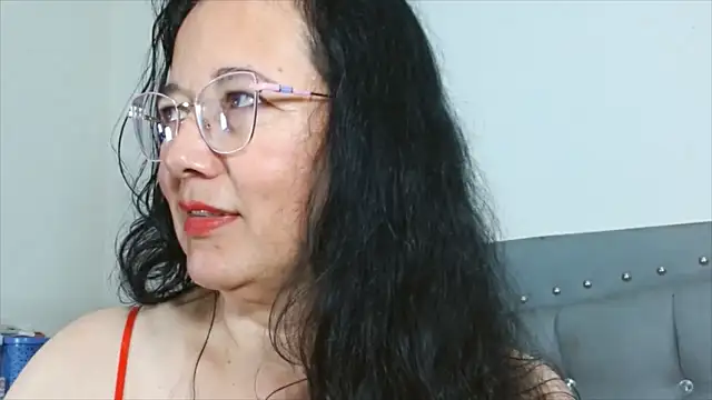 maturepriscila webcam