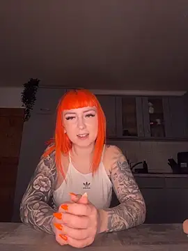 ScarletVixenLive webcam