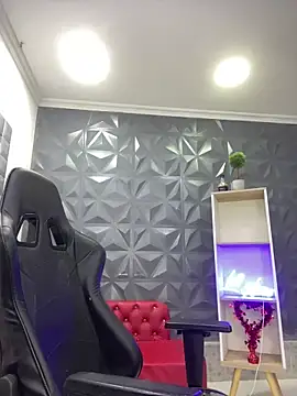 mariana_blondee webcam