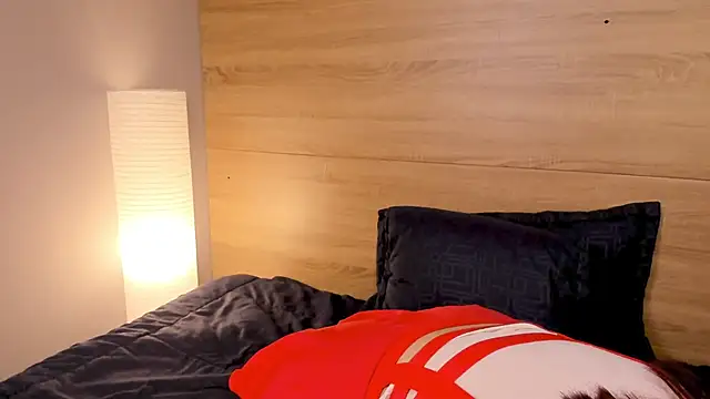 madelaine_blosson webcam