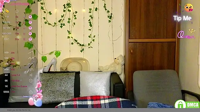 Alicia_love00 webcam