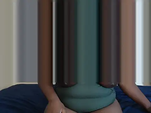 SweetDarkBrownie webcam