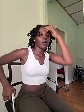 choclatepeaach webcam