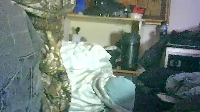 ON3YOULLN3VER_FIR3 webcam