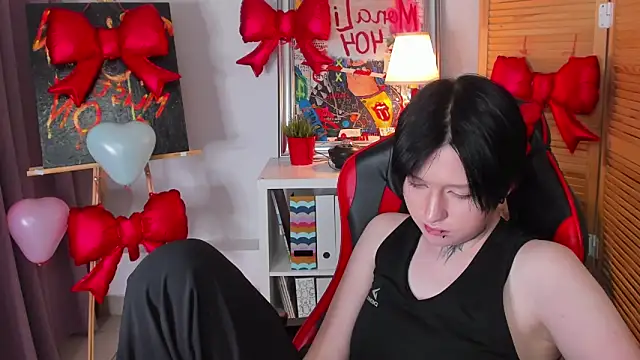 BakugoKatsuki webcam