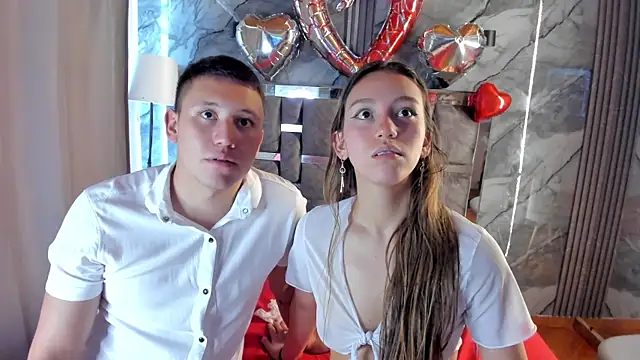 Manson_and_Zoe webcam