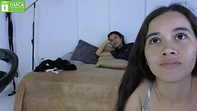 sexychanell_18 webcam