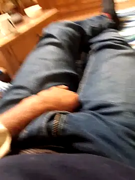 XXL_22cm_Young webcam