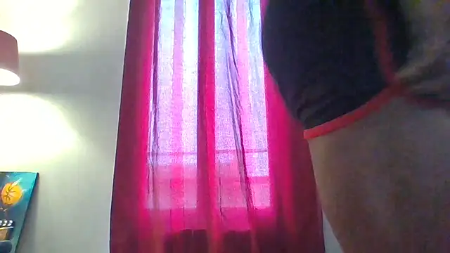 dildoplayer33 - DildoPlayer33's free webcam - UK Sex Cams