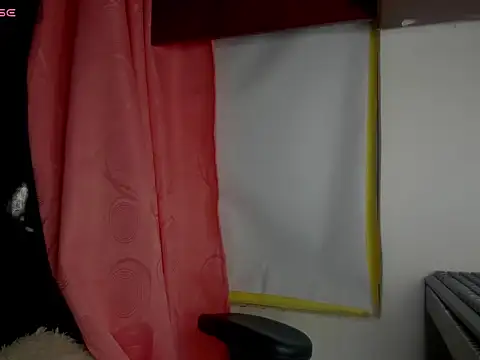 nenita_hott - NENITA_HOTT's free webcam - UK Sex Cams