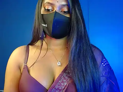 Hotginni4 webcam