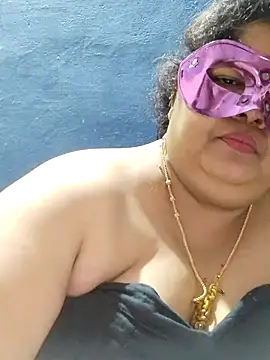 tamilthanushri webcam