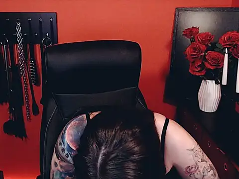 _MissJaneWarren_ webcam