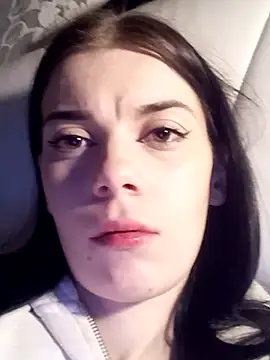 JhonSHelBy7LuNa webcam