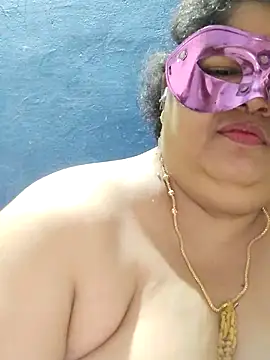 tamilthanushri webcam