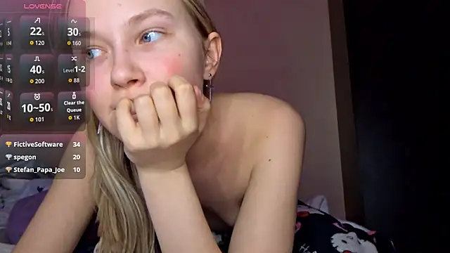 KarinRobertson webcam