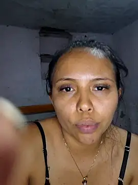 Daniela_Cruz_ webcam