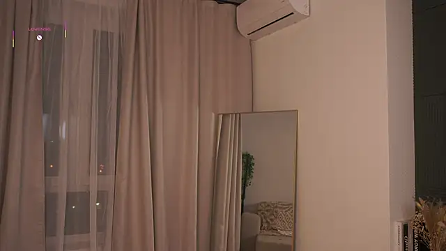 engeldutch (F teen) - tease you with bottom boobs