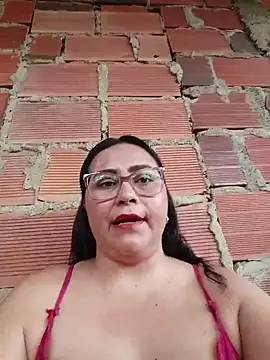 Dirty-Momm-Divorced-Hot webcam