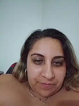 AntoAntonianna webcam