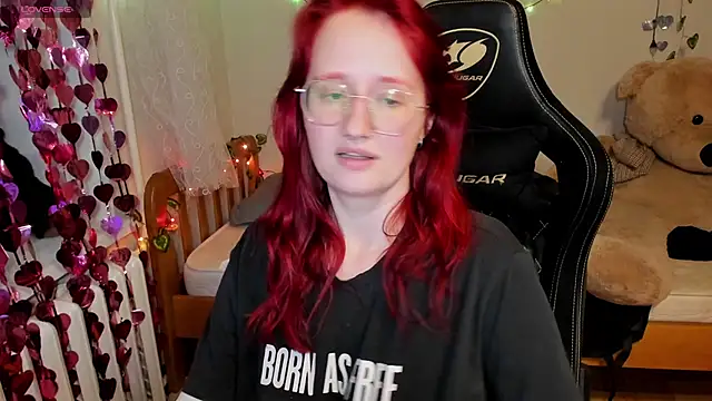 KrisTyBooBsin webcam