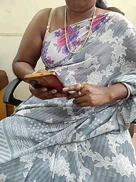 Tamil_roja69 webcam