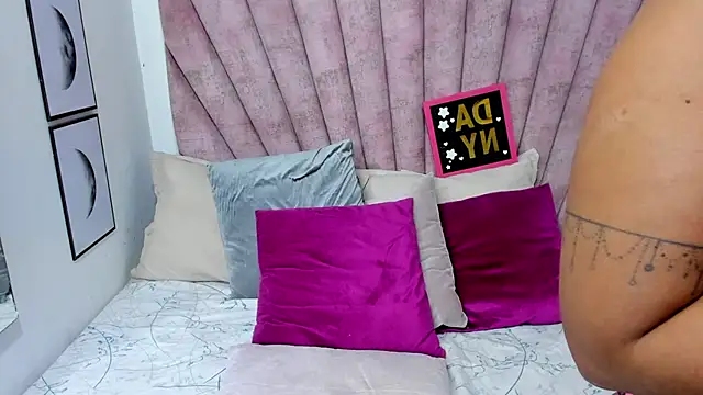 danibellucii_ webcam