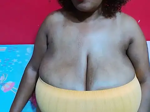 BeautifulBustySA webcam