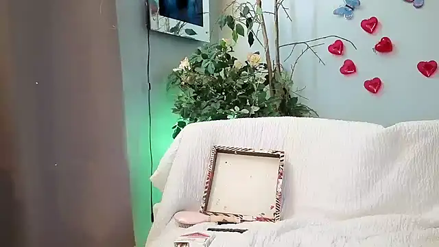 CanadianBeaver6969 webcam