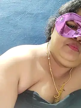 tamilthanushri webcam