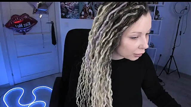 HoneySallyMoore webcam