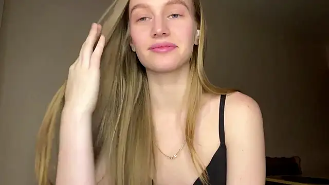 Viktoria_Vibes webcam