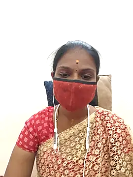 Webcam Model (Tamil_Yalini12)  is live.Free join now!