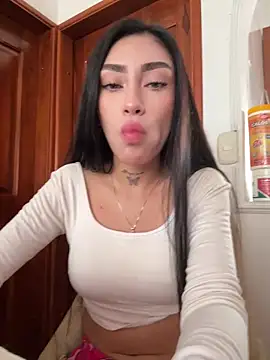 Webcam Model (Bonny_Eva)  is live.Free join now!